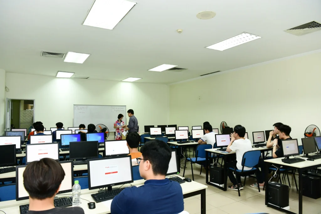 Kinh nghiệm xử lý áp lực thời gian với đề thi ĐGTD nhiều câu tích hợp Kinh nghiệm xử lý áp lực thời gian với đề thi ĐGTD nhiều câu tích hợp