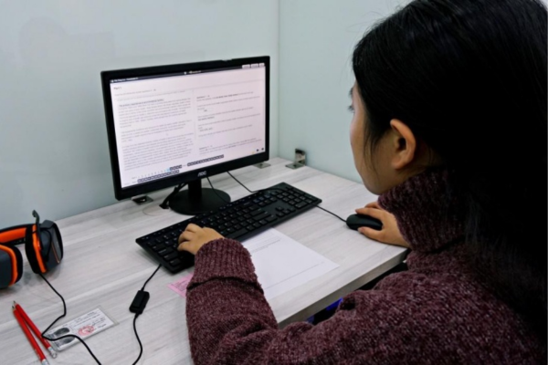 Thi thử ĐGNL online: Mẹo làm bài trên máy tính hiệu quả Thi thử ĐGNL online: Mẹo làm bài trên máy tính hiệu quả